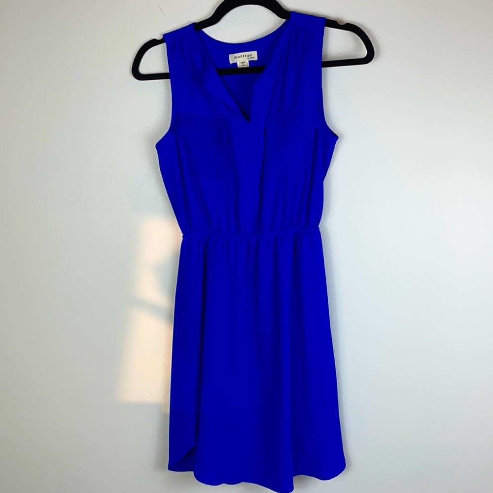 Blue short sleeve dress